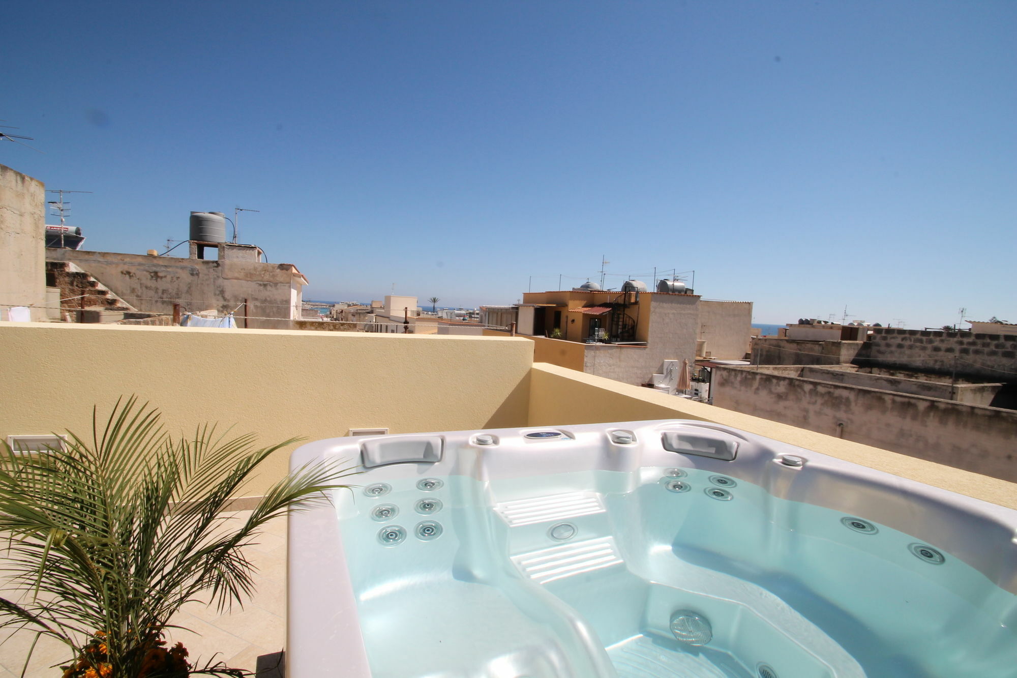 Ayres Del Mar Hotel ซานวิโต โลคาโป ภายนอก รูปภาพ